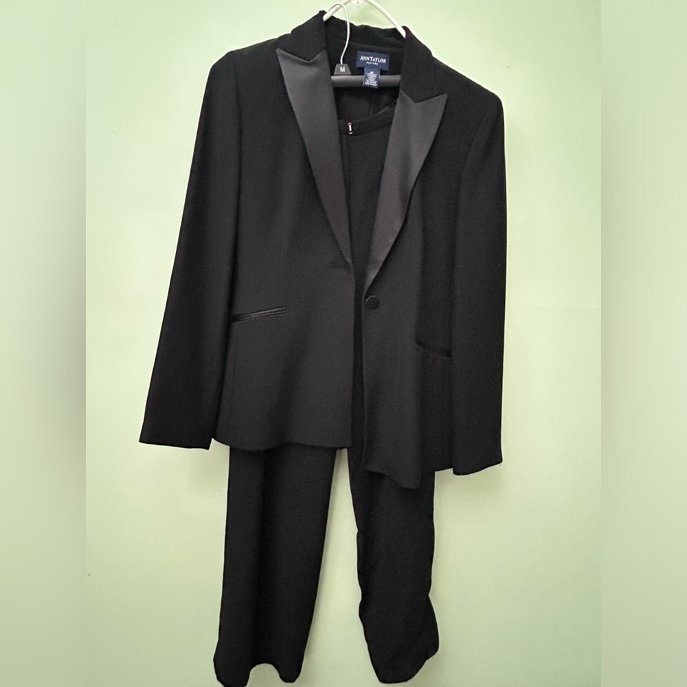Ann Taylor Pantssuit